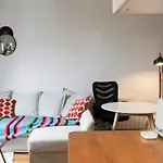 Bright 2-Room In The 15Th
